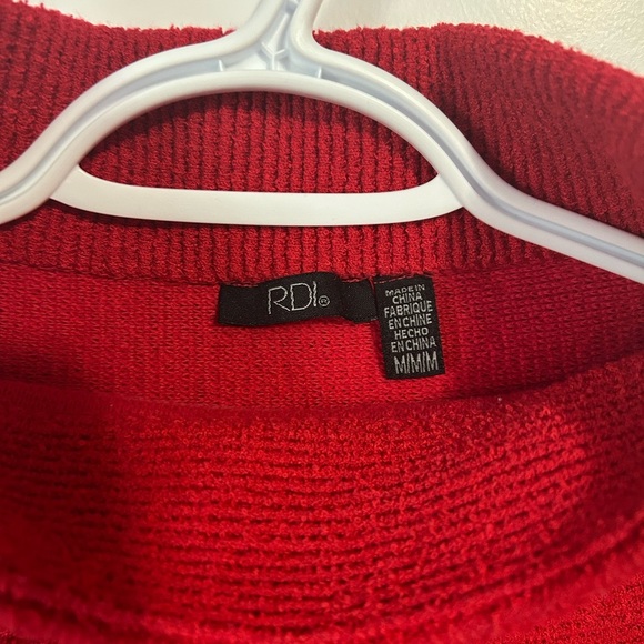 RDI Vibrant Red Drop Sweater Knit Sweater - Picture 2 of 8